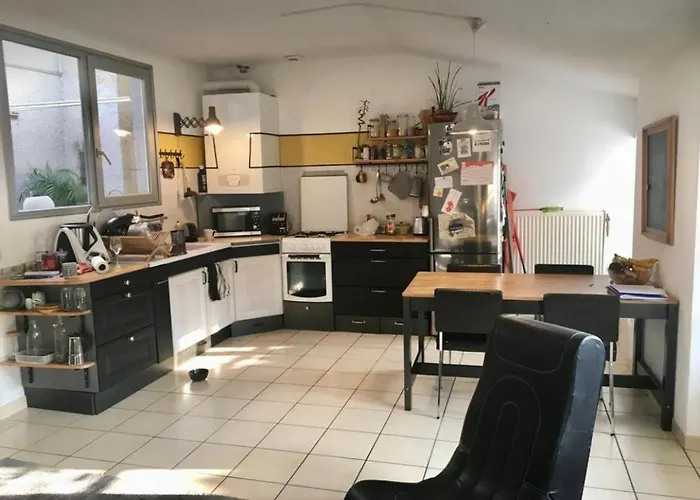 Chez Corinne Πανσιόν