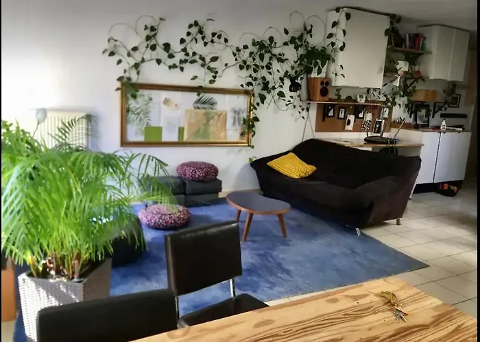 Πανσιόν Chez Corinne 4*