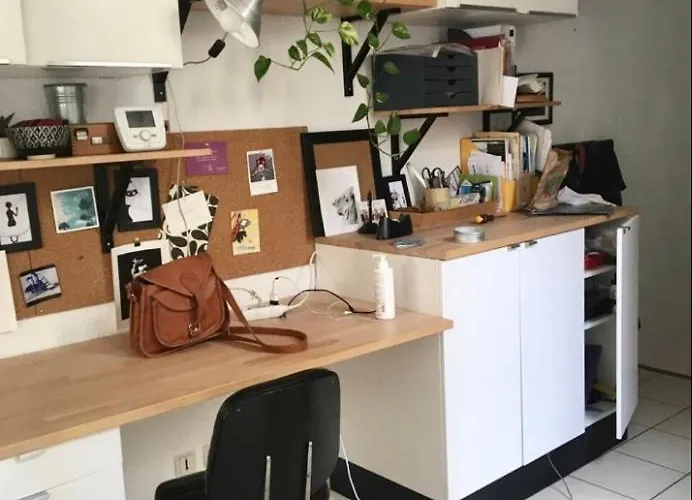 Chez Corinne Πανσιόν Βαλένς